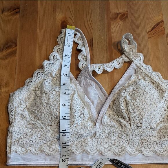 AERIE Lace floral wireless bralette size Medium NEW B020 - Picture 8 of 8